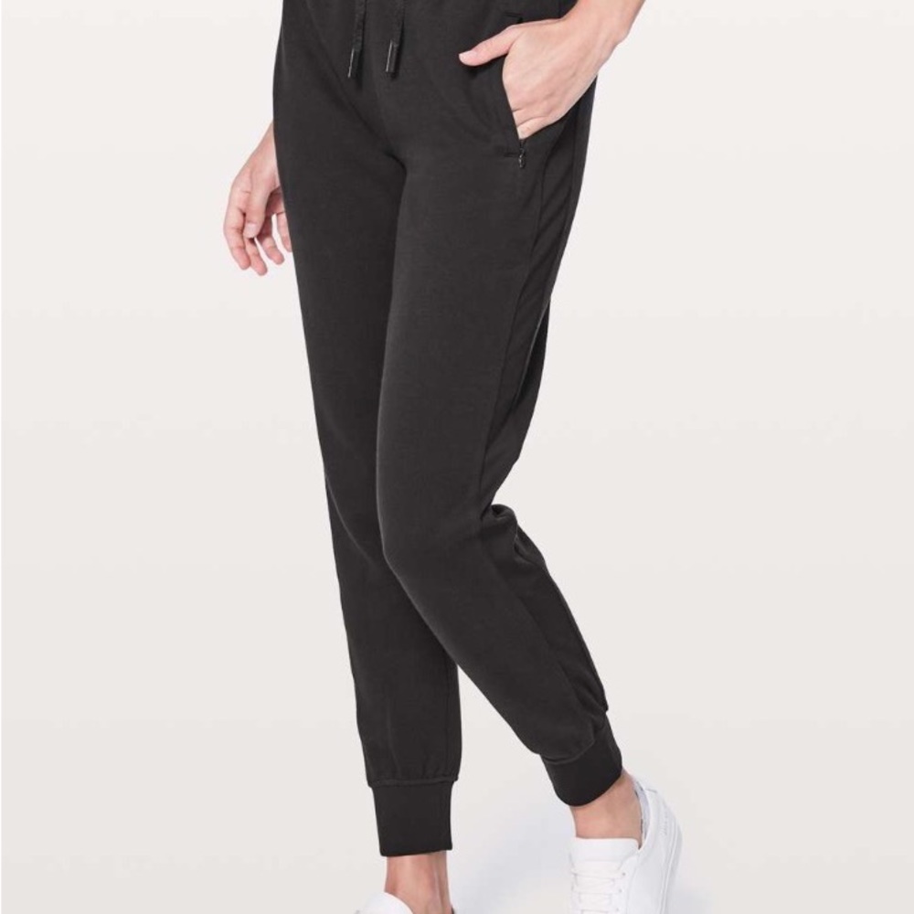 Lululemon Get Going Jogger Size 6 - image 1